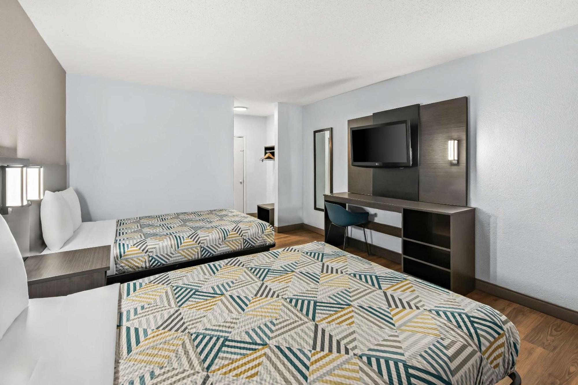 Motel 6 Lester - Philadelphia Airport Eksteriør bilde
