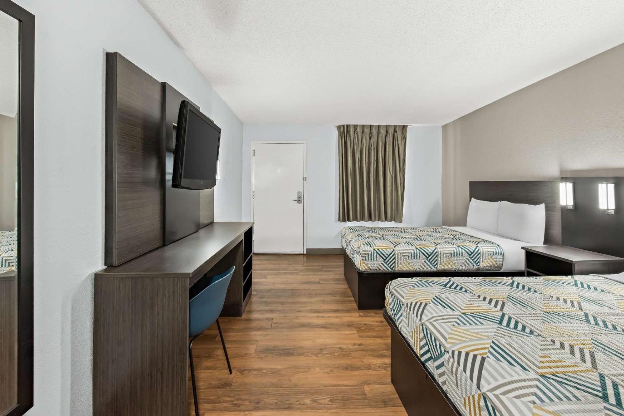 Motel 6 Lester - Philadelphia Airport Eksteriør bilde