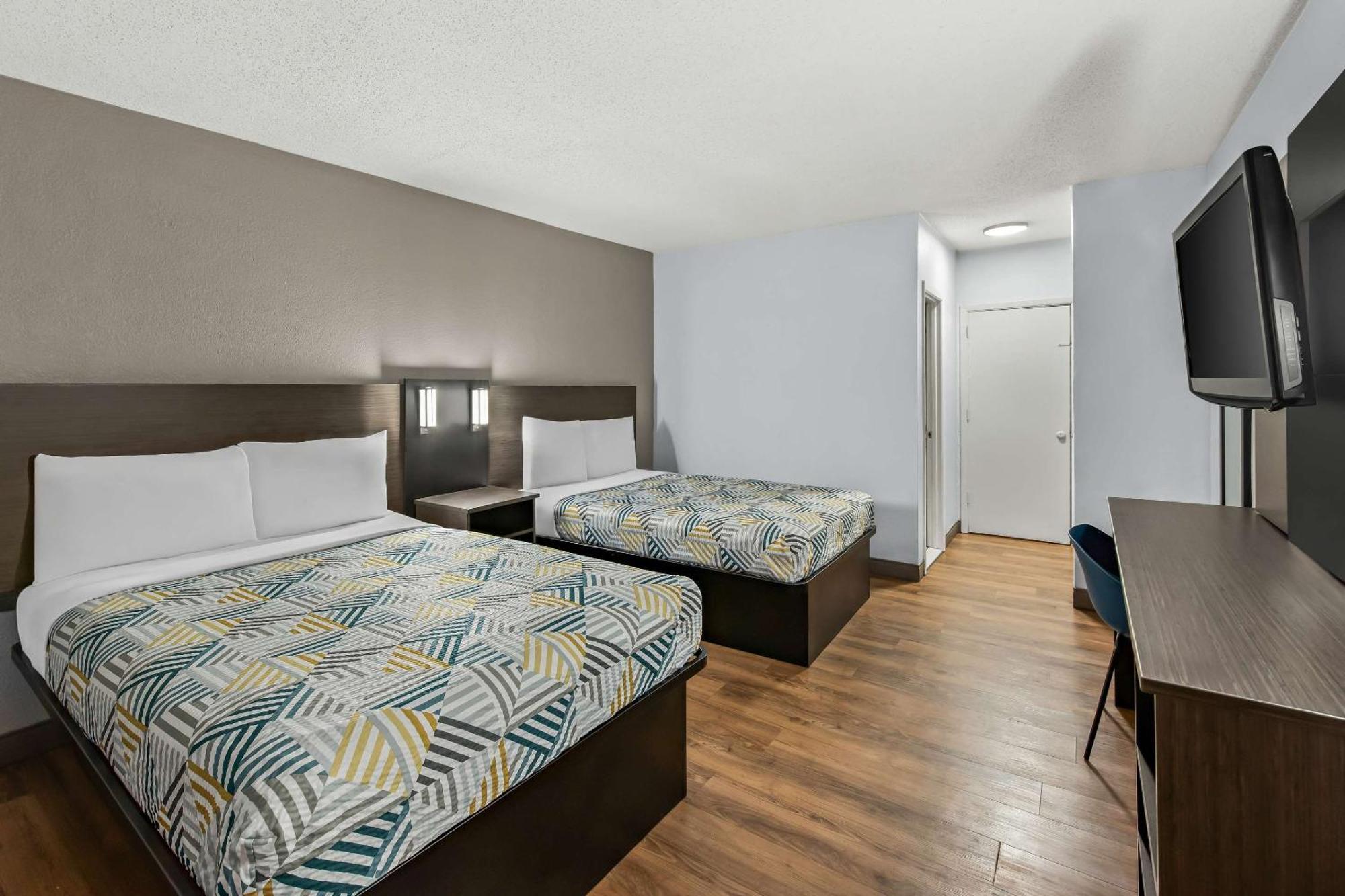 Motel 6 Lester - Philadelphia Airport Eksteriør bilde